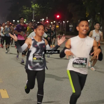 Runner Photo 7066643