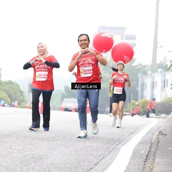 Runner Photo 7066646