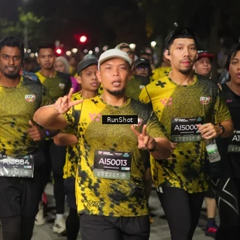 Runner Photo 7066647