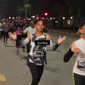 Runner Photo 7066670