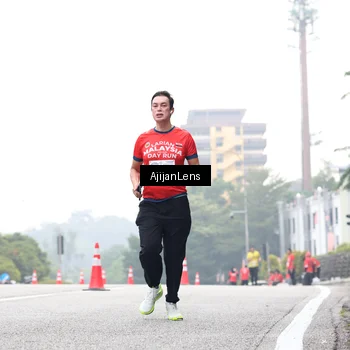 Runner Photo 7066680