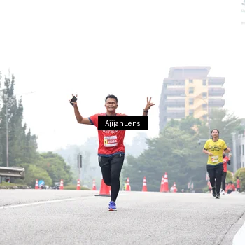 Runner Photo 7066686
