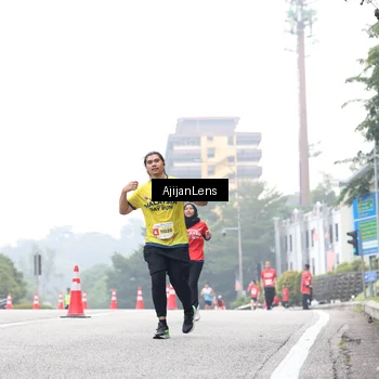 Runner Photo 7066705