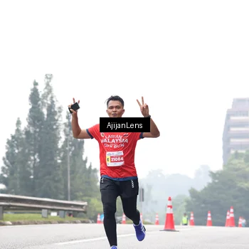 Runner Photo 7066729