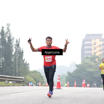 Runner Photo 7066730