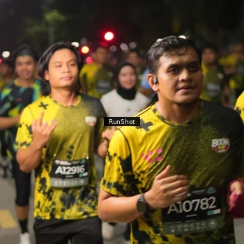 Runner Photo 7066748