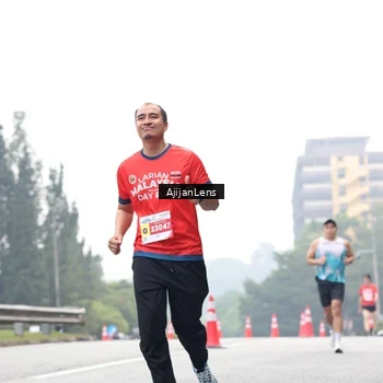Runner Photo 7066760