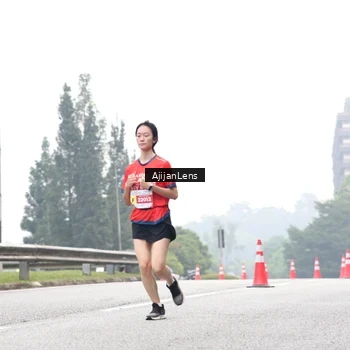 Runner Photo 7066778