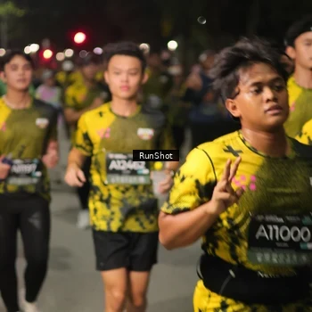 Runner Photo 7066797