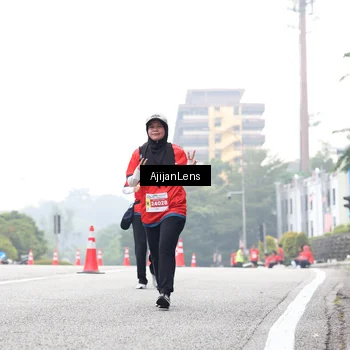 Runner Photo 7066813