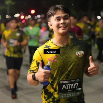 Runner Photo 7066819