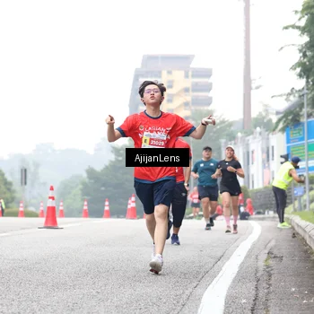 Runner Photo 7066864