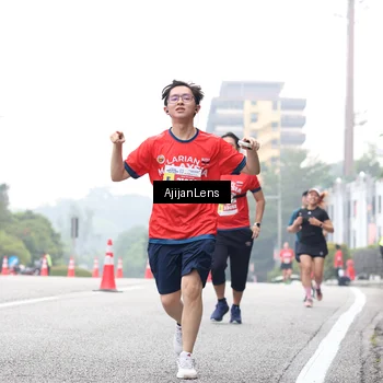 Runner Photo 7066869