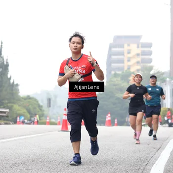 Runner Photo 7066882