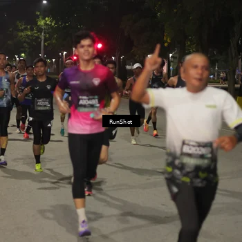 Runner Photo 7066959