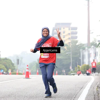 Runner Photo 7067010