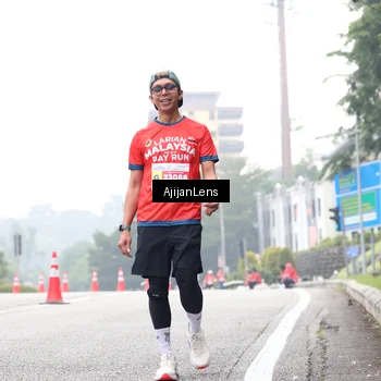 Runner Photo 7067028