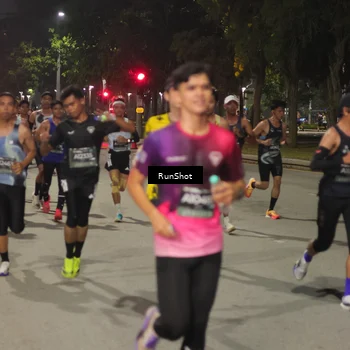 Runner Photo 7067032