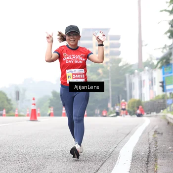 Runner Photo 7067036