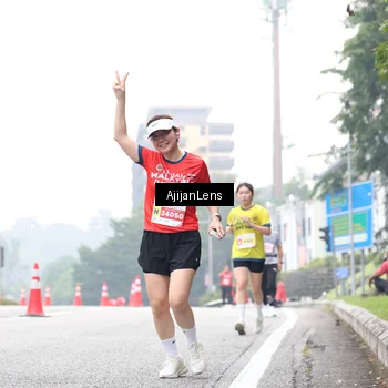 Runner Photo 7067075