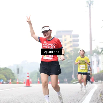 Runner Photo 7067077