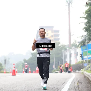 Runner Photo 7067092
