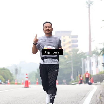 Runner Photo 7067111