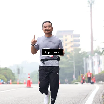 Runner Photo 7067120