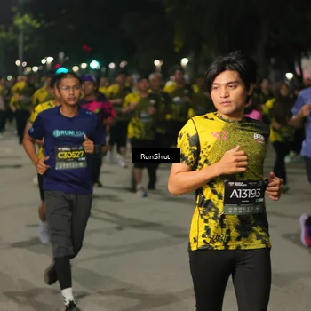 Runner Photo 7067135