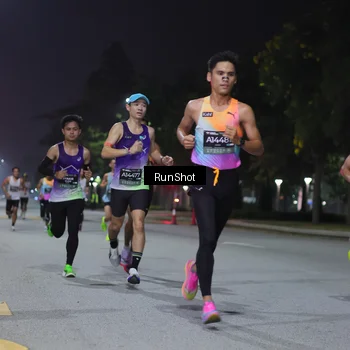 Runner Photo 7067188