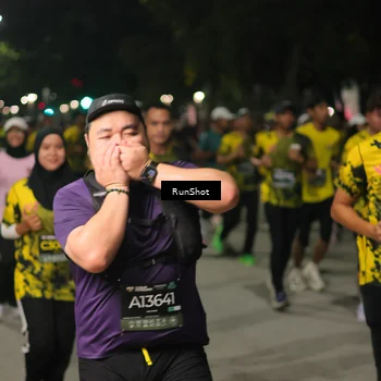Runner Photo 7067193
