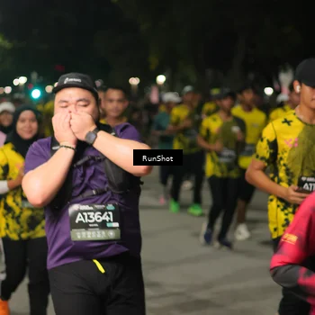 Runner Photo 7067200