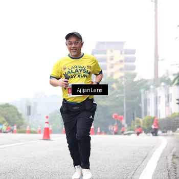 Runner Photo 7067202