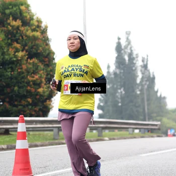 Runner Photo 7067221