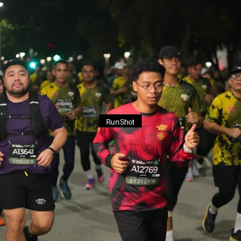 Runner Photo 7067235
