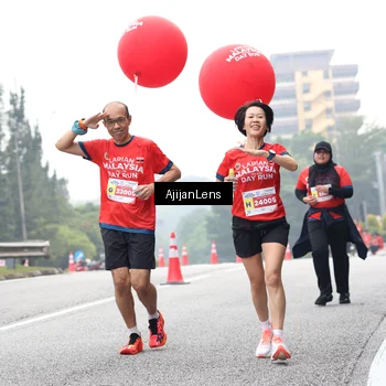 Runner Photo 7067236
