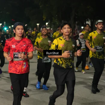 Runner Photo 7067244