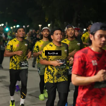 Runner Photo 7067276