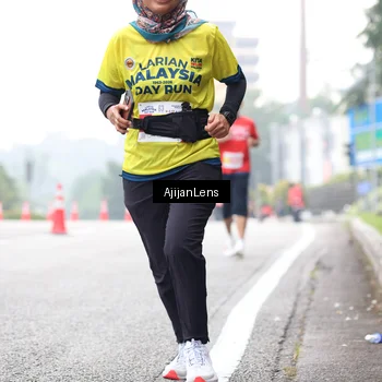 Runner Photo 7067288
