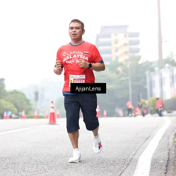 Runner Photo 7067298