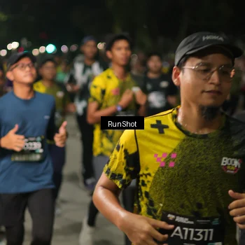Runner Photo 7067304