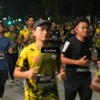 Runner Photo 7067307