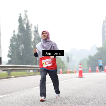 Runner Photo 7067354