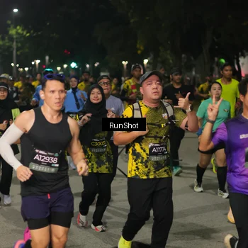 Runner Photo 7067371