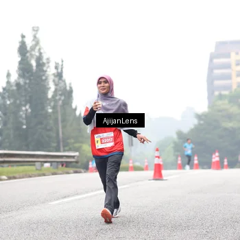 Runner Photo 7067373