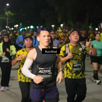 Runner Photo 7067376