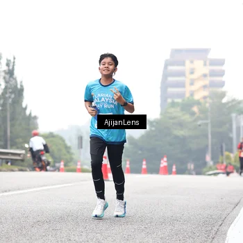 Runner Photo 7067380