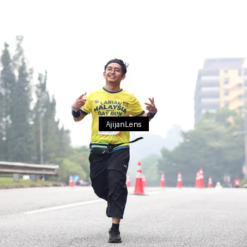 Runner Photo 7067394