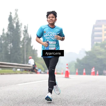 Runner Photo 7067399