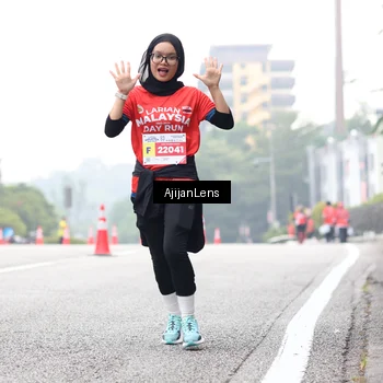 Runner Photo 7067416